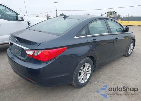 2013 Hyundai Sonata Gls z USA, uszkodzony, nr VIN 5NPEB4AC8DH742185